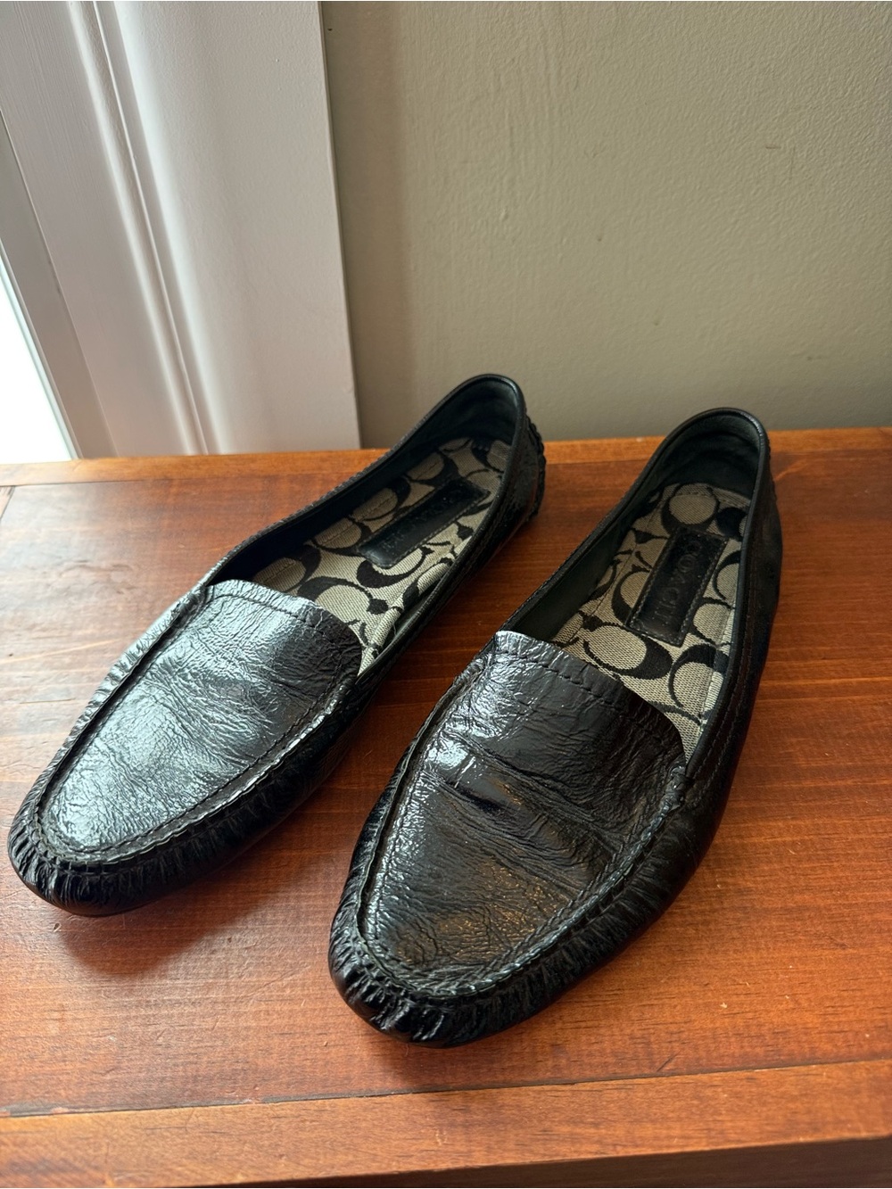 Coach Black Leather Driving Loafers Womens 9.5 M Signature C Lining